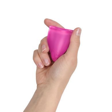 Менструальна чаша Fun Factory FUN CUP SIZE A Magenta, багаторазова, діаметр 4 см, об&rsquo;єм 20 мл SX3681 фото Купити Менструальна чаша Fun Factory FUN CUP SIZE A Magenta, багаторазова, діаметр 4 см, об&rsquo;єм 20 мл  Fun Factory  237 грн