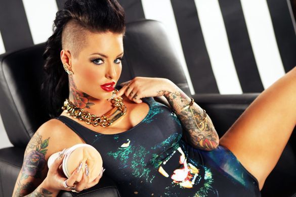 Мастурбатор Fleshlight Girls: Christy Mack - Attack, из слепка вагины, очень нежный Fleshlight  &mdash; фото