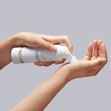 Масажна піна YESforLOV FIZZY MASSAGE FOAM with bewitching scent 150 мл, квітковий аромат YESforLOV  &mdash; фото