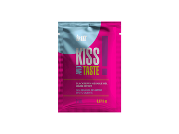 Саше їстівного лубриканта Intt KISS AND TASTE! зі смаком ожини та зігрівальним ефектом, 2 мл Intt  &mdash; фото