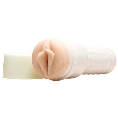 Мастурбатор Fleshlight Girls: Maitland Ward - Toy Meets World, со слепка вагины, очень нежный SO4444 фото Купить   Fleshlight (США) 3 917 грн
