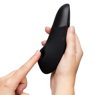 Вакуумний кліторальний стимулятор Womanizer Enhance Black SX2519 фото Купити Вакуумний кліторальний стимулятор Womanizer Enhance Black  Womanizer (Німеччина) 6 929 грн