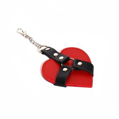 Брелок на карабіні для ключів Art of Sex Chained Heart, Червоний SX2338 фото Купити Брелок на карабіні для ключів Art of Sex Chained Heart, Червоний  Art of Sex  433 грн