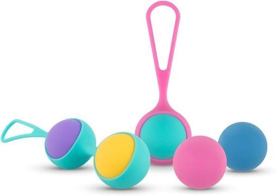 Набір вагінальних кульок PMV20: Vita &ndash; Kegel Ball Set, маса 40, 50, 60 г, два тримачі SO8896 фото Купити Набір вагінальних кульок PMV20: Vita &ndash; Kegel Ball Set, маса 40, 50, 60 г, два тримачі  PMV20 (Нідерланди) 1 376 грн