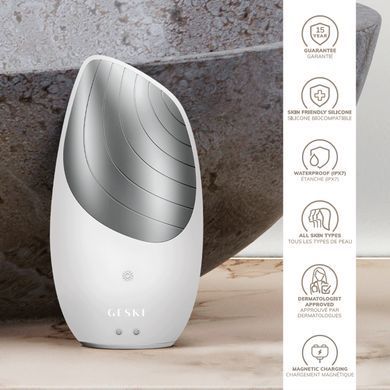 Електронна звукова термо щітка для обличчя GESKE Sonic Thermo Facial Brush 6в1 white HB0084 фото Купити Електронна звукова термо щітка для обличчя GESKE Sonic Thermo Facial Brush 6в1 white  GESKE 2 129 грн