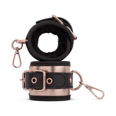 Набір для фіксації Rosy Gold - Neck and Leg Sling Restraint Set SX3910 фото Купити Набір для фіксації Rosy Gold - Neck and Leg Sling Restraint Set  Rosy Gold (Нідерланди) 4 869 грн