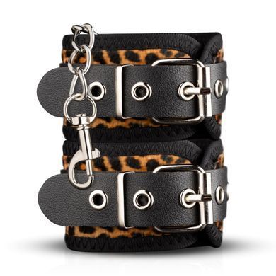 Набір BDSM-аксесуарів Panthra Gato 8-piece set SO5118 фото Купити Набір BDSM-аксесуарів Panthra Gato 8-piece set  Panthra (Нідерланди) 5 199 грн