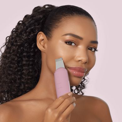 Мікрострумовий скрабер для шкіри та усунення чорних точок GESKE MicroCurrent Skin Scrubber&Blackhead Remover 9в1 magenta HB0148 фото Купити Мікрострумовий скрабер для шкіри та усунення чорних точок GESKE MicroCurrent Skin Scrubber&Blackhead Remover 9в1 magenta  GESKE 1 810 грн