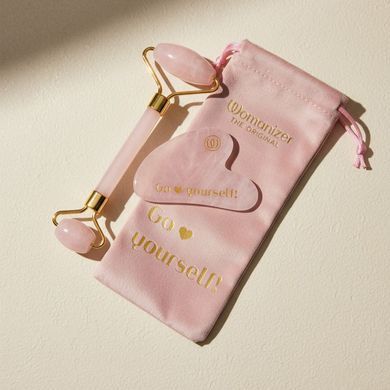 Набір масажерів гуаша Womanizer Gua Sha Set, ролер та скребок SX0925 фото Купити Набір масажерів гуаша Womanizer Gua Sha Set, ролер та скребок  Womanizer  1 299 грн
