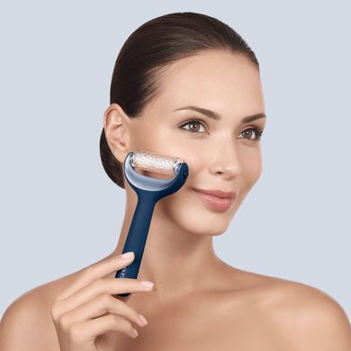 Електронний ролер для обличчя та тіла з мікроголками GESKE MicroNeedle Face&Body Roller 8в1 midnight HB0199 фото Купити Електронний ролер для обличчя та тіла з мікроголками GESKE MicroNeedle Face&Body Roller 8в1 midnight  GESKE 2 129 грн