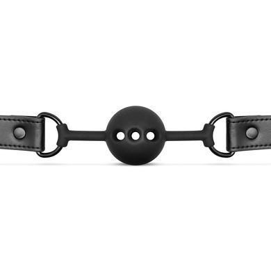 Повітропроникний кляп Bedroom Fantasies: Breathable Silicone Ball Gag, чорний SO8816 фото Купити Повітропроникний кляп Bedroom Fantasies: Breathable Silicone Ball Gag, чорний  Bedroom Fantasies  979 грн