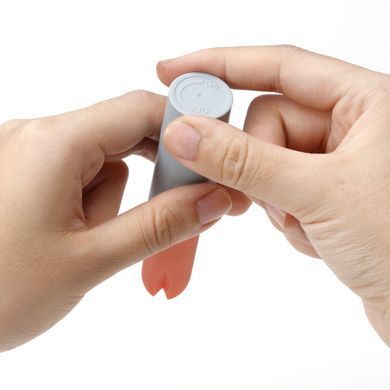 Вібратор-помада IROHA STICK Grey, плавне збільшення потужності SO2011 фото Купити Вібратор-помада IROHA STICK Black, плавне збільшення потужності  Iroha (Японія) 1 015 грн