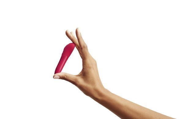 Потужна віброкуля Tango X Cherry Red by We-Vibe, 7 режимів вібрації, 8 рівнів інтенсивності SO6932 фото Купити Потужна віброкуля Tango X Cherry Red by We-Vibe, 7 режимів вібрації, 8 рівнів інтенсивності  We-Vibe (Канада) 3 695 грн